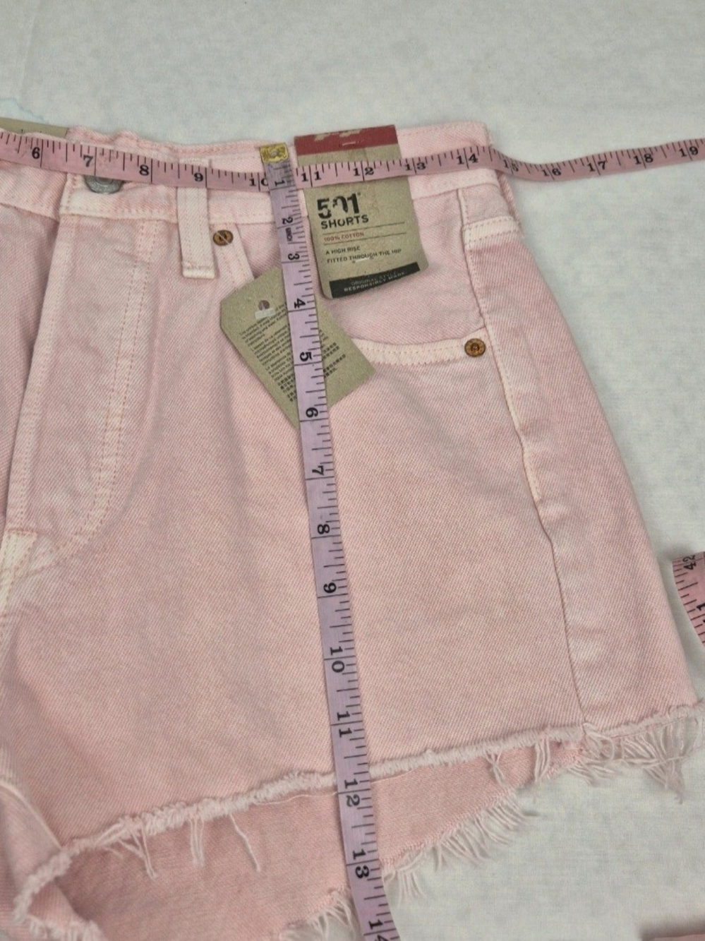Levi's 501 Denim Shorts Womens Size 28 Pink Button Fly High Rise Cotton 28 - Picture 9 of 10